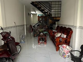 Bán gấp nhà cạnh kđt vạn phúc city nhỏ xinh chỉ 4.xtỷ đs 2, ql13, cc urban