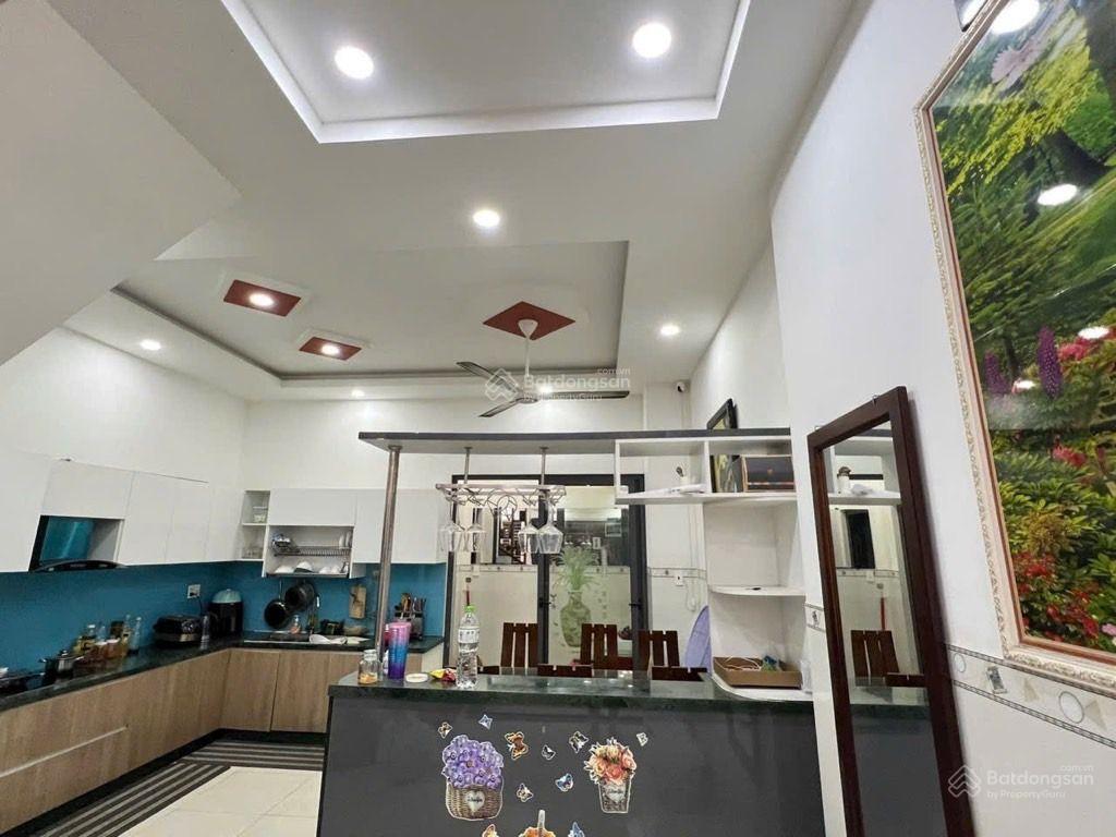 Bg nhà 4 tầng 80m2 ngang 5m đ.gò cát sát cc ricca phú hữu  vòng xoay phú hữu