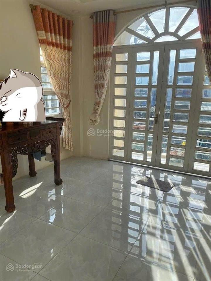 Hiếm bán nhà 2 tầng 150m2 cạnh vinhomes chỉ 8.7tỷ đường xe hơi khu bàn cờ sát mt nguyễn văn tăng