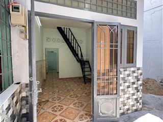 Bán nhà phạm văn đồng ngay trục giáp phú nhuận, bình thạnh. cn 49,5m2, chỉ 3 tỷ 980 còn tl