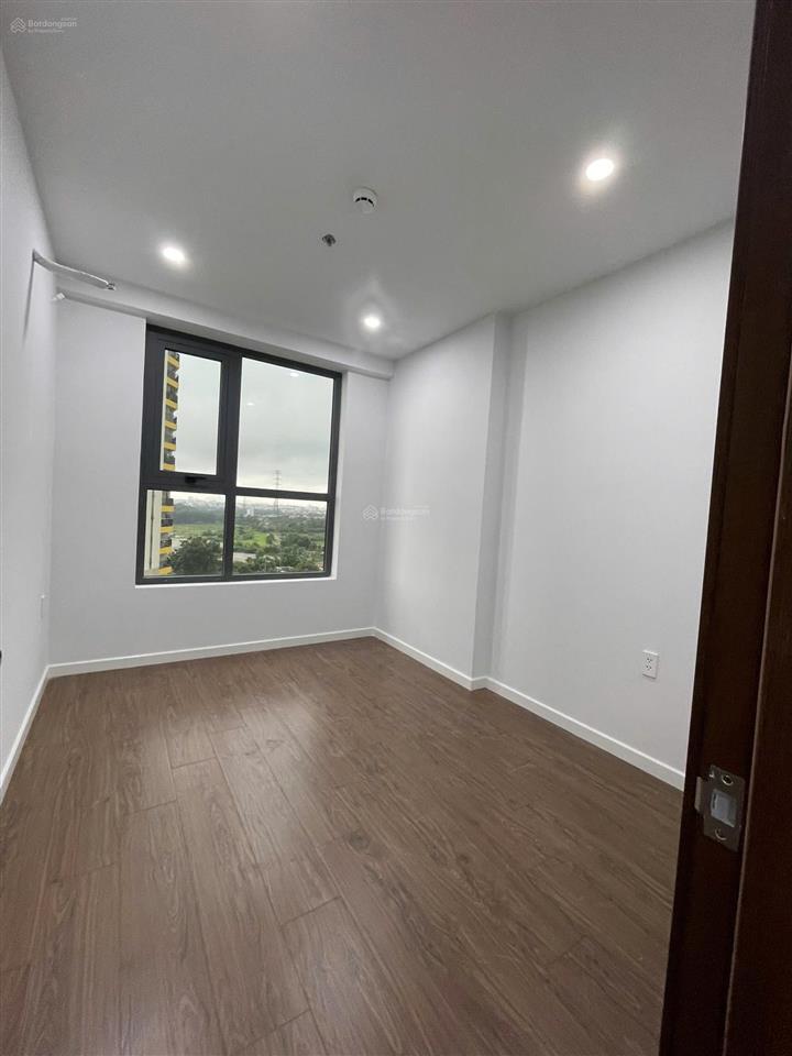 Chỉ 3 tỷ sở hữu ngay căn hộ bcons city đã bàn giao 2pn view landmark 81 có hđ thuê 12tr/tháng