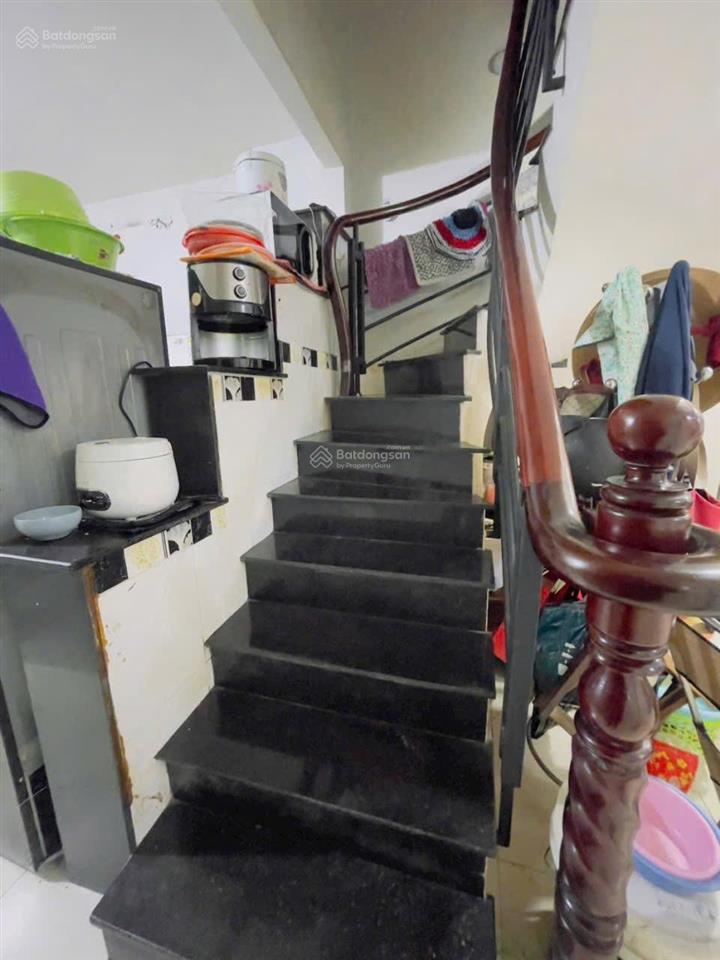 [ q4 ] nhà đẹp kdc dân trí cao không quy hoạch. 3tầng btct . chỉ 5 tỷ nhỉnh