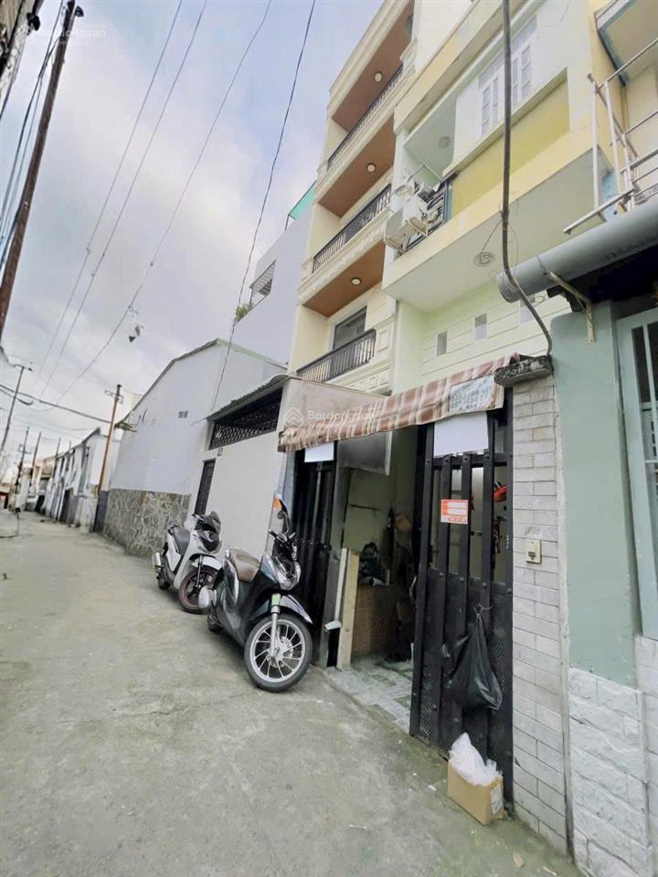 [ q4 ] nhà đẹp kdc dân trí cao không quy hoạch. 3tầng btct . chỉ 5 tỷ nhỉnh