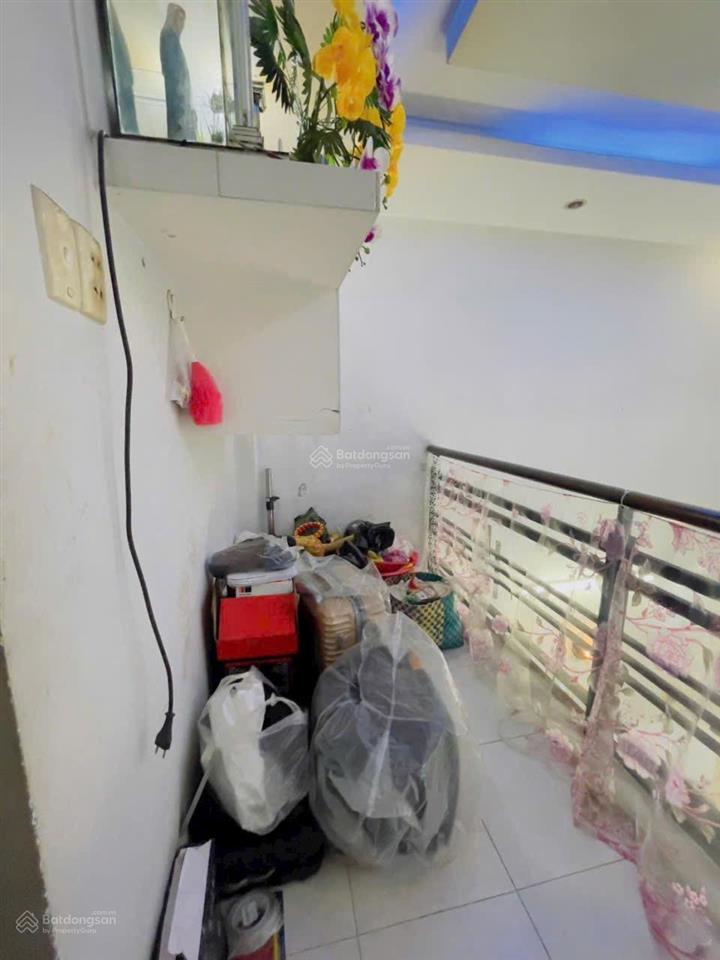 [ q4 ] nhà đẹp kdc dân trí cao không quy hoạch. 3tầng btct . chỉ 5 tỷ nhỉnh