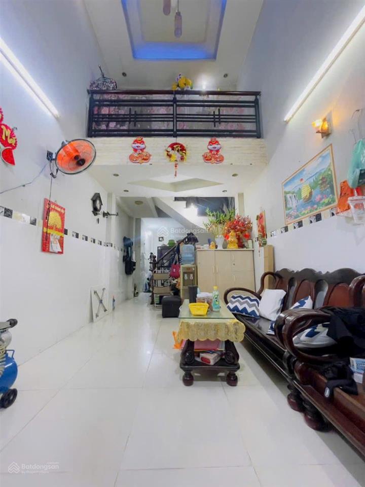 [ q4 ] nhà đẹp kdc dân trí cao không quy hoạch. 3tầng btct . chỉ 5 tỷ nhỉnh