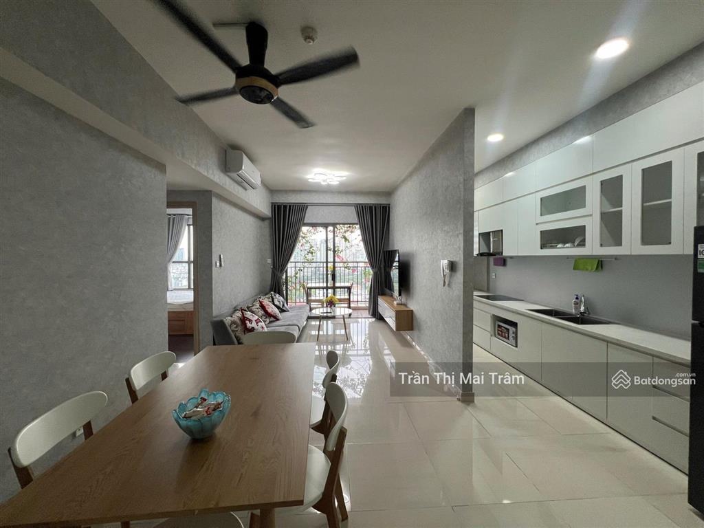Xem căn the sun avenue 3pn 109m2 đầy đủ nội thất bán 10.3 tỷ bao phí gọi em trâm
