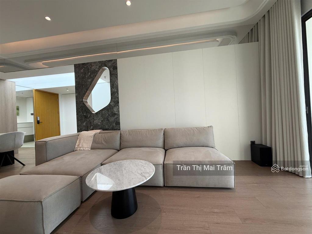 Gọi cho em đi xem căn 2pn view sông 100m², đầy đủ nội thất gateway thảo điền này 58 triệu thôi ạ