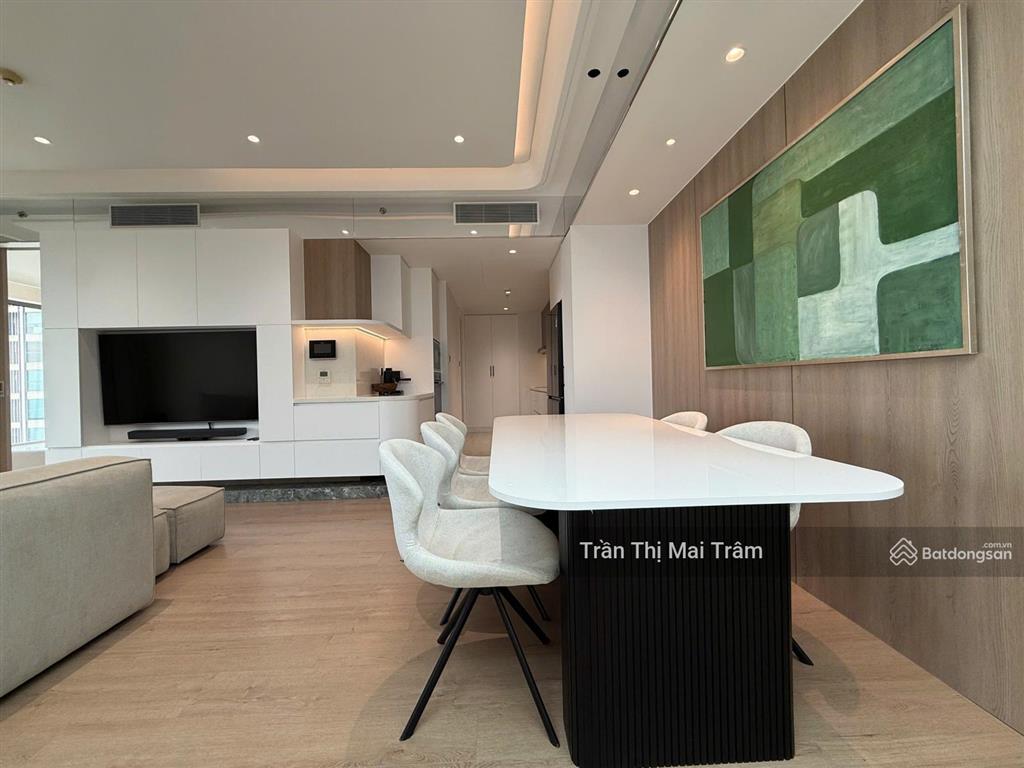 Gọi cho em đi xem căn 2pn view sông 100m², đầy đủ nội thất gateway thảo điền này 58 triệu thôi ạ