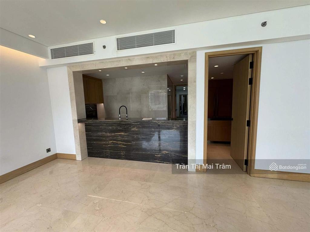 Trống sẵn, 3pn the albany cho thuê, 235m2, ntcb, thang máy riêng, 158 triệu/tháng ạ