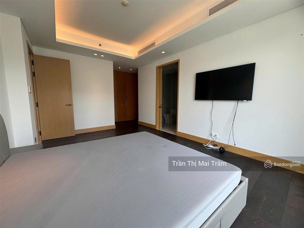 Trống sẵn, 3pn the albany cho thuê, 235m2, ntcb, thang máy riêng, 158 triệu/tháng ạ