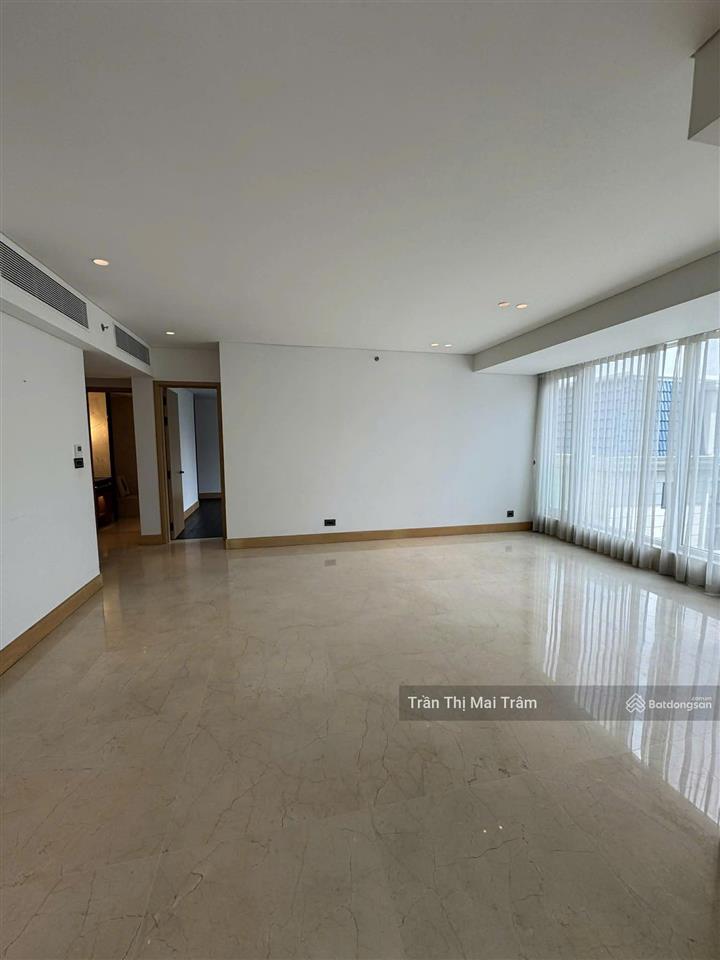 Trống sẵn, 3pn the albany cho thuê, 235m2, ntcb, thang máy riêng, 158 triệu/tháng ạ