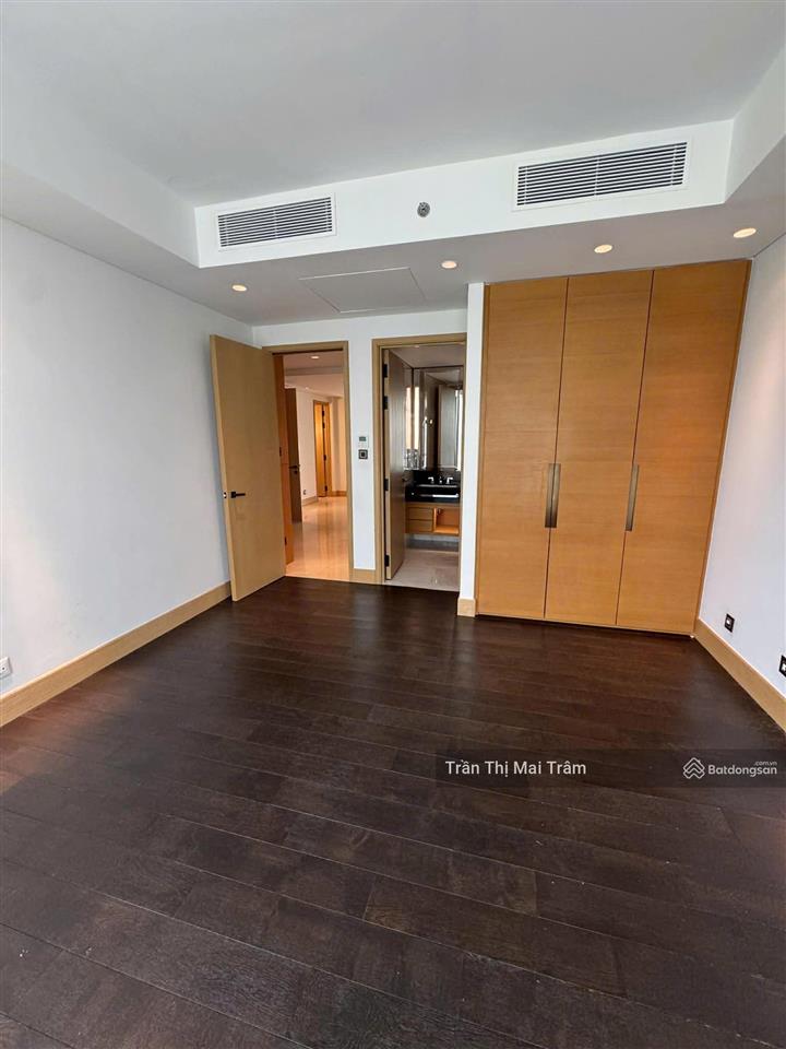 Trống sẵn, 3pn the albany cho thuê, 235m2, ntcb, thang máy riêng, 158 triệu/tháng ạ