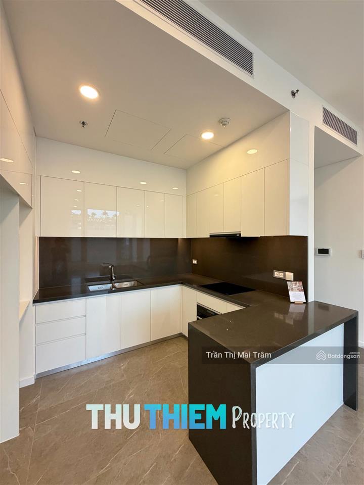 Thuê the berkley thảo điền 2pn  45 triệu bao phí, 94m2 mới 100%