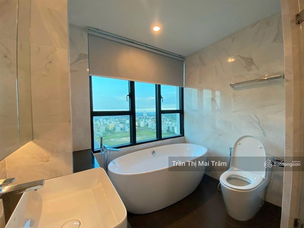 Căn hộ sky mansion, siêu hiếm, 236m2, 5pn, 4wc, ntcb chỉ 95 triệu, view sông