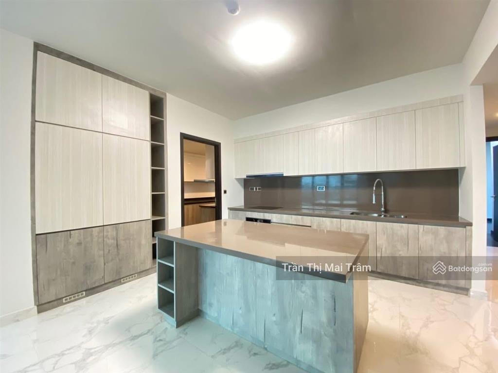 Căn hộ sky mansion, siêu hiếm, 236m2, 5pn, 4wc, ntcb chỉ 95 triệu, view sông