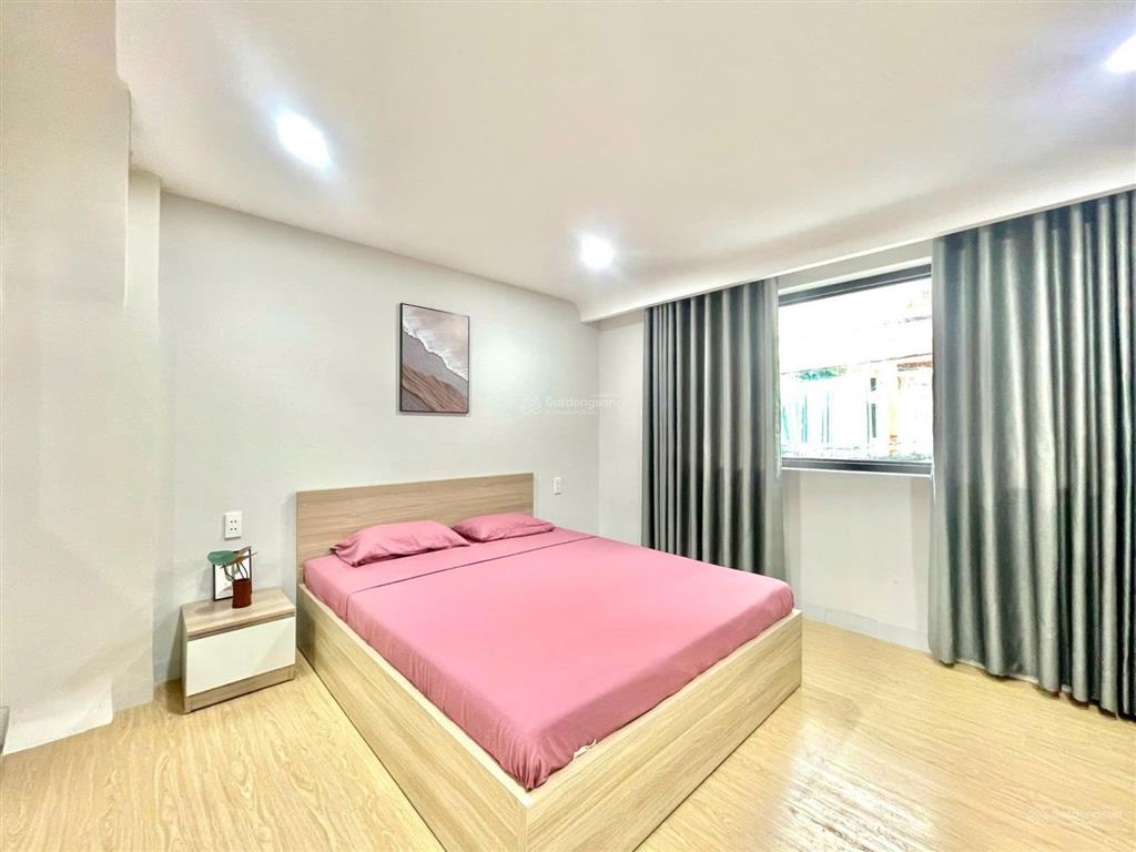 Cho thuê căn hộ dịch vụ 1pn gần cầu kinh tẻ, cầu khánh hội, đh ntt, luật, xóm chiếu quận 4