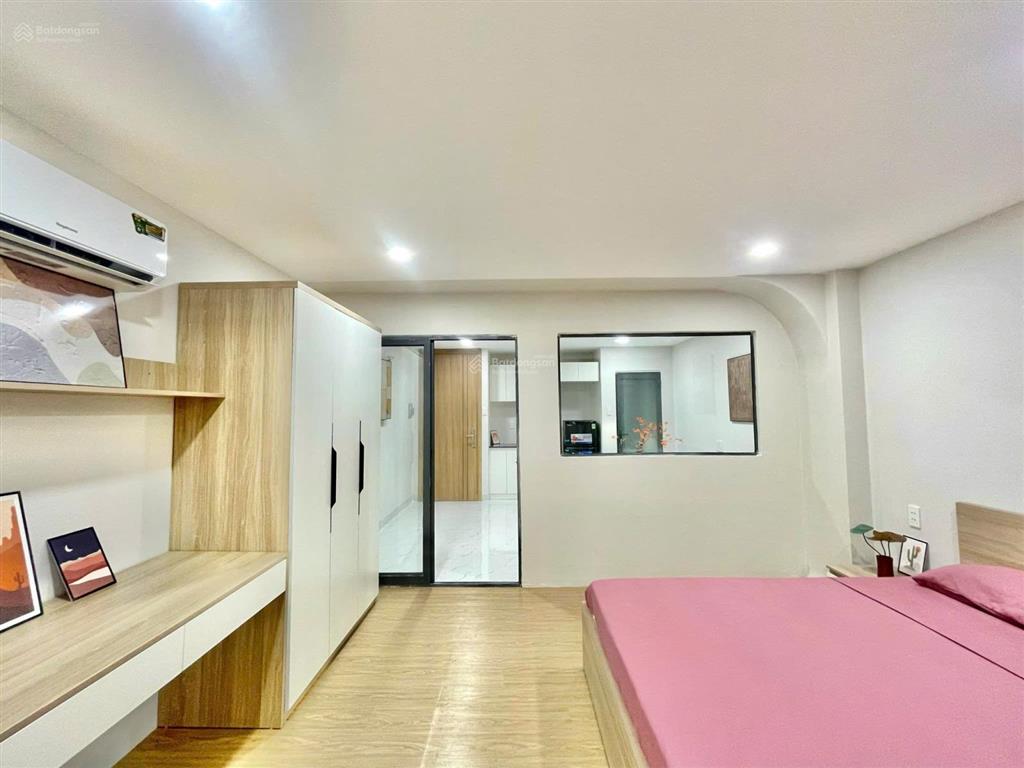 Cho thuê căn hộ dịch vụ 1pn gần cầu kinh tẻ, cầu khánh hội, đh ntt, luật, xóm chiếu quận 4