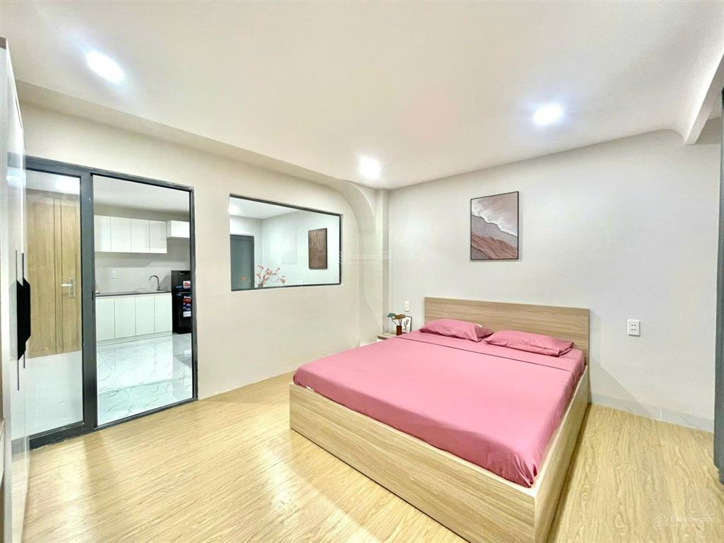 Cho thuê căn hộ dịch vụ 1pn gần cầu kinh tẻ, cầu khánh hội, đh ntt, luật, xóm chiếu quận 4