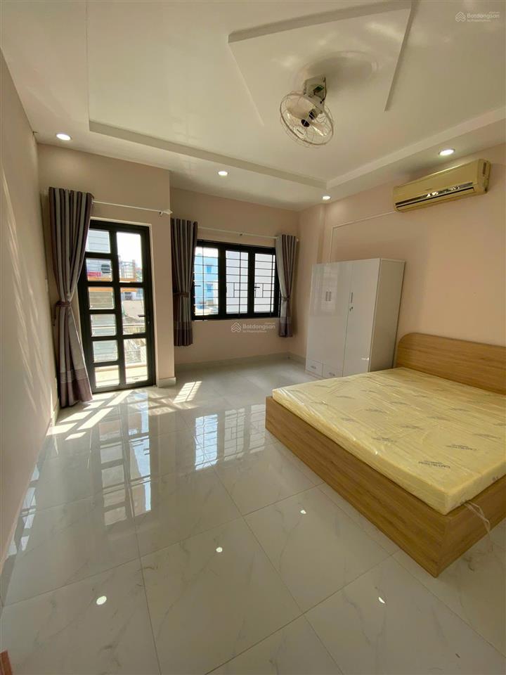 Cho thuê căn hộ dịch vụ 1pn gần cầu kinh tẻ, cầu khánh hội, đh ntt, luật, xóm chiếu quận 4