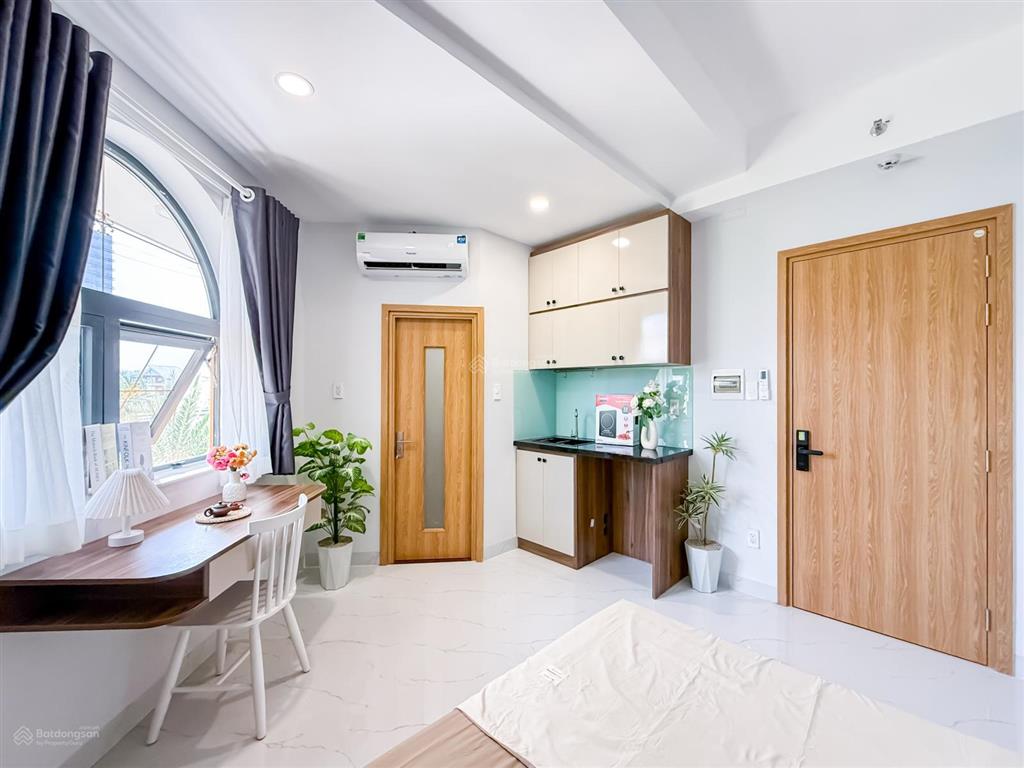 Mới căn hộ studio full nội thất gần sc vivo, cresent mall, đh tdt, rmit quận 7