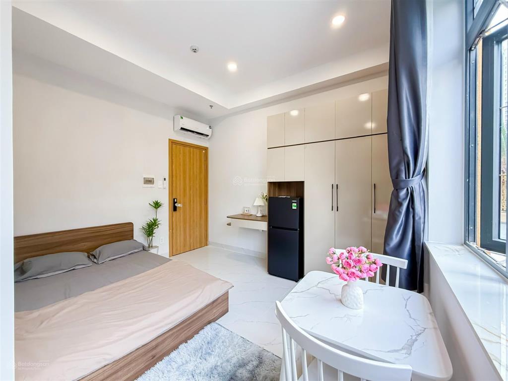 Mới căn hộ studio full nội thất gần sc vivo, cresent mall, đh tdt, rmit quận 7