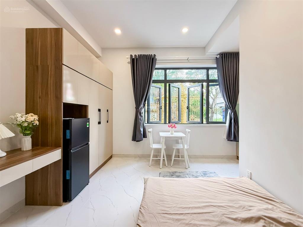 Mới căn hộ studio full nội thất gần sc vivo, cresent mall, đh tdt, rmit quận 7