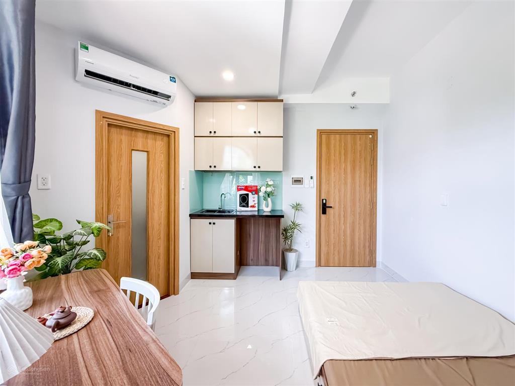 Mới căn hộ studio full nội thất gần sc vivo, cresent mall, đh tdt, rmit quận 7