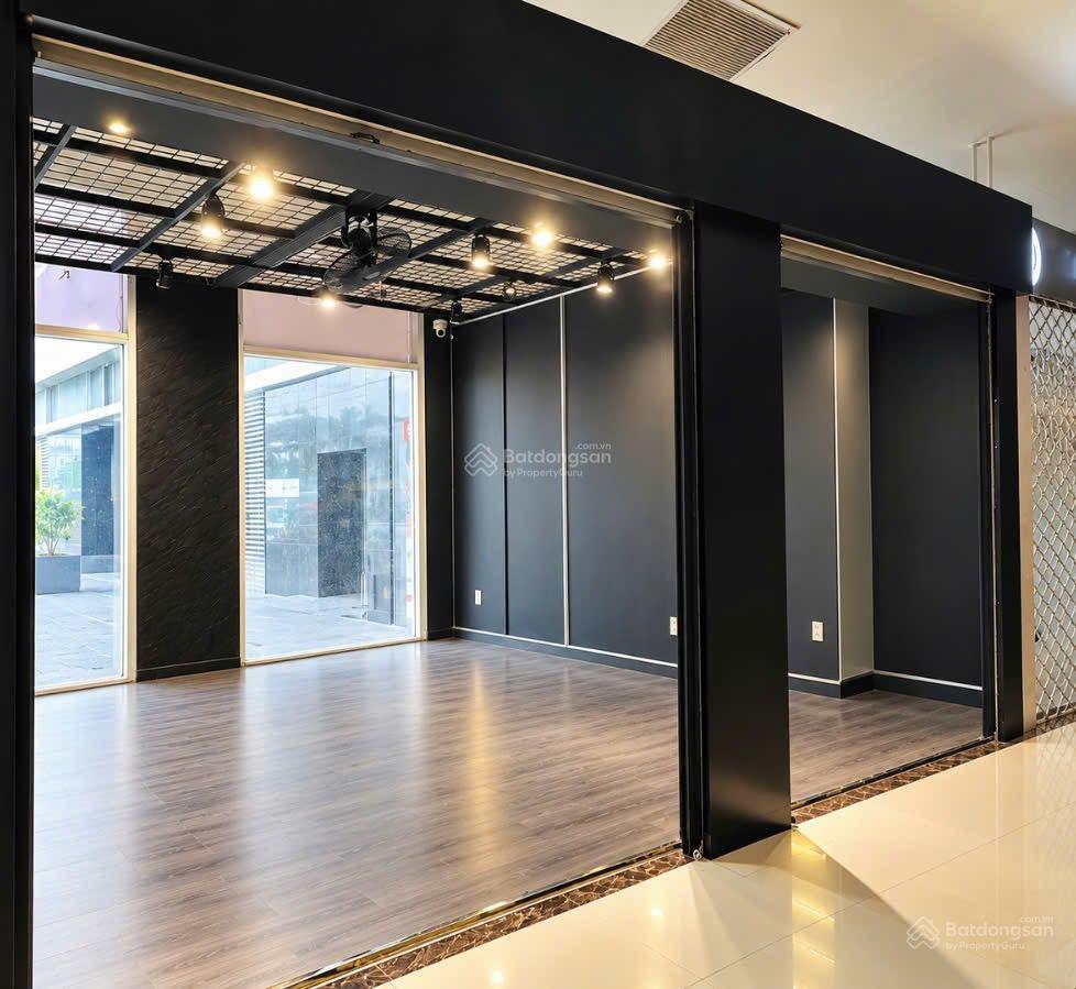 Cho thuê shophouse mặt tiền nội khu siêu đẹp, kdc sầm uất sunrise city, quận 7
