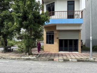 Bán mảnh đất 71,4m hướng đông nam trục đường 10,5m thuộc khu tđc phú xuân