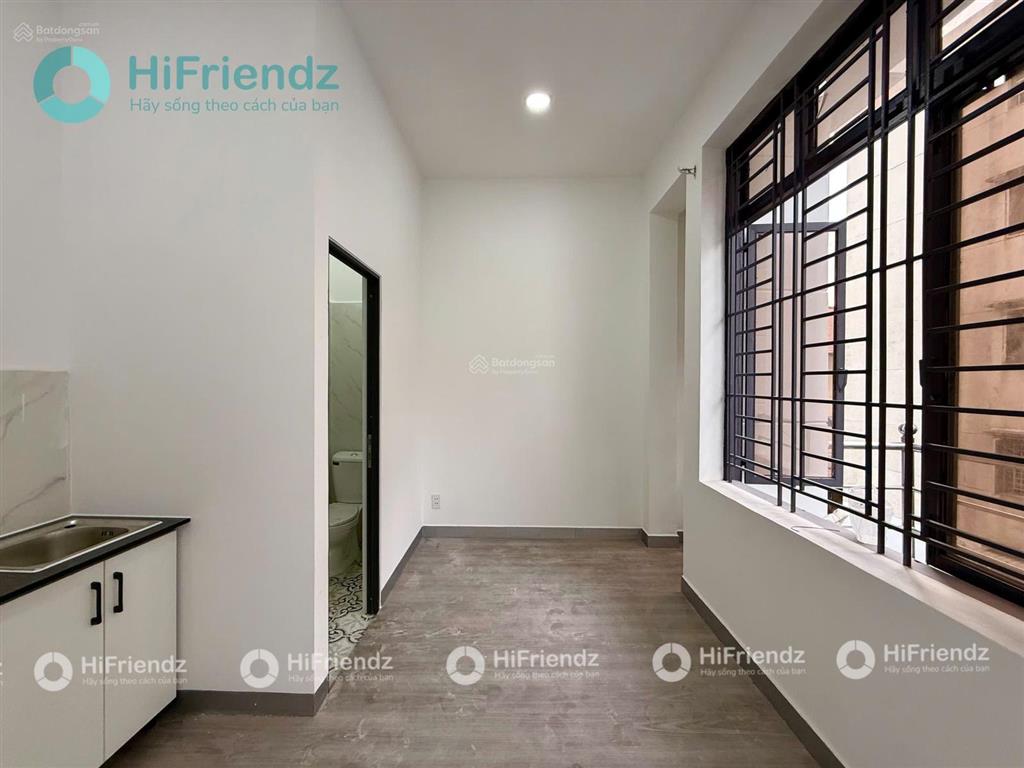 Studio ban công thoáng đầy đủ nội thất giá rẻ ngay trung tâm