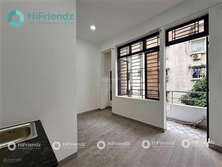 Studio ban công thoáng đầy đủ nội thất giá rẻ ngay trung tâm