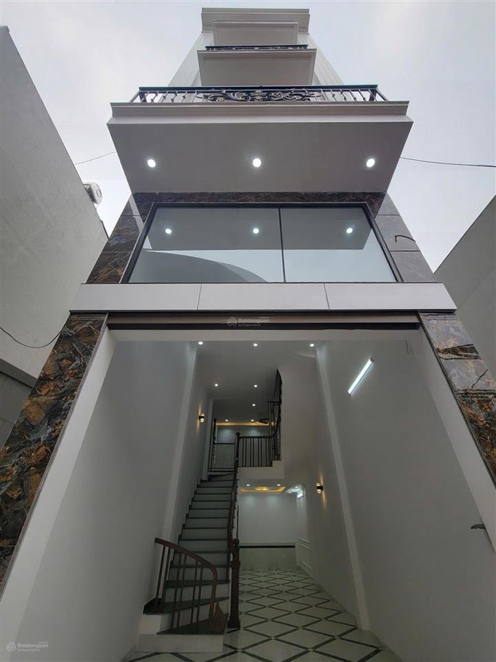 Vĩnh ninh đại thanh  thanh trì 5tầng 4ngủ 6,45tỷ
