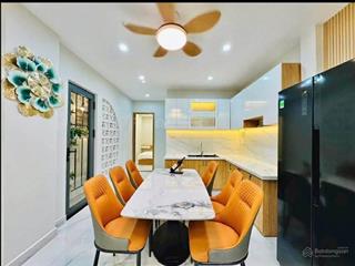 Siêu phẩm bình thạnh gần ngã tư hàng xanh bình thạnh  2 tầng btct 58m2  full nội thất