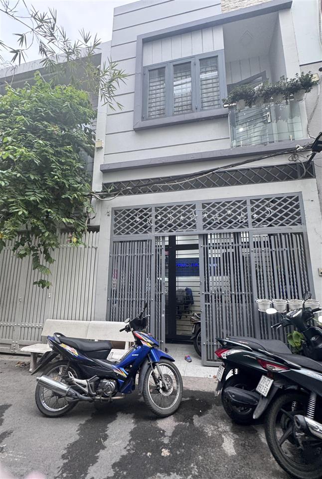 Nhà 2 tầng khu vip hiệp bình chánh  gần gigamall  hxh