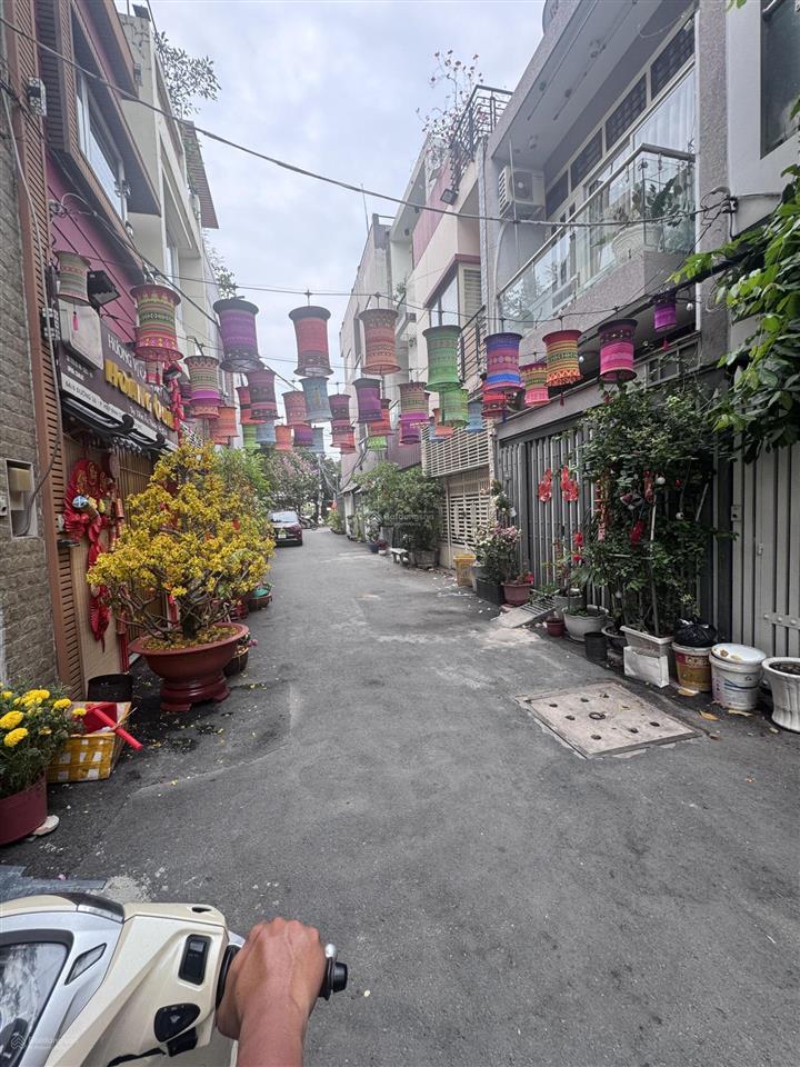 Nhà 2 tầng khu vip hiệp bình chánh  gần gigamall  hxh