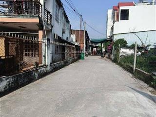 Nhà 3 tầng hẻm 5m sát ql13 xe 7 chỗ đậu trong nhà  khu vip hiệp bình phước  tặng full nội thât