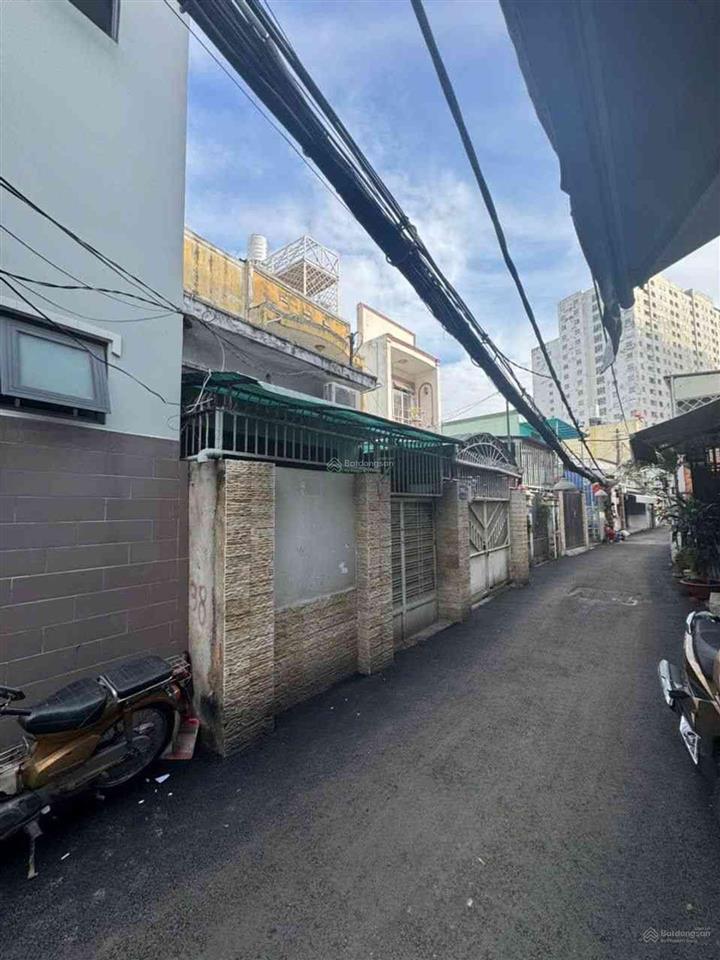 Siêu phẩm vàng bình thạnh  hẻm ô tô nơ trang long  xd được 1 lửng 3 lầu