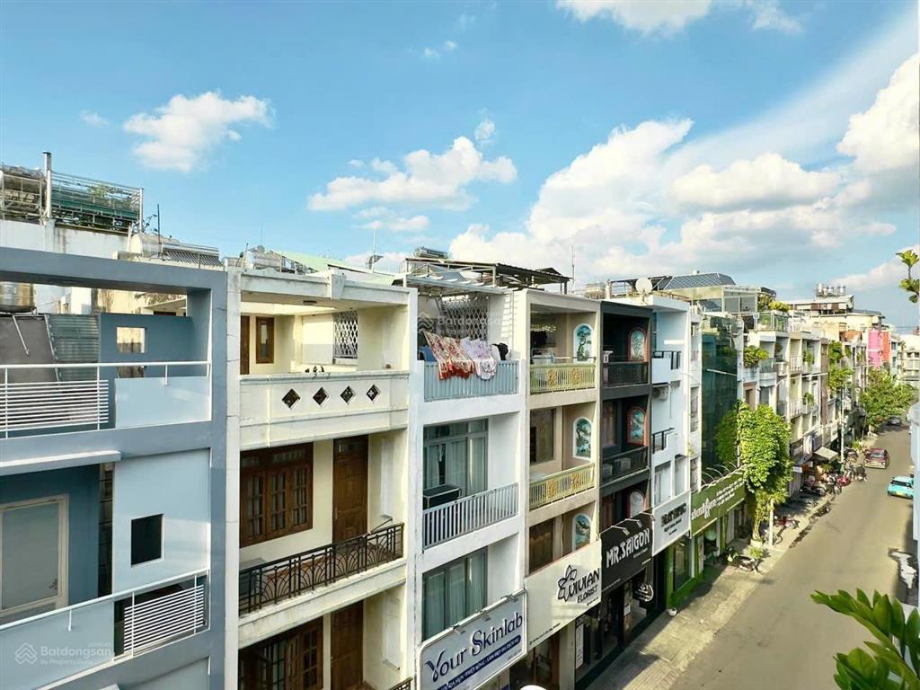 Mặt tiền hoa lan phú nhuận ngang 4m nở hậu 4 tầng dòng tiền 40tr/tháng