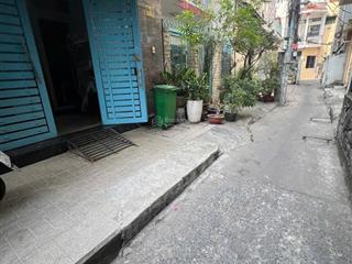 Siêu phẩm thang máy phan xích long, phú nhuận