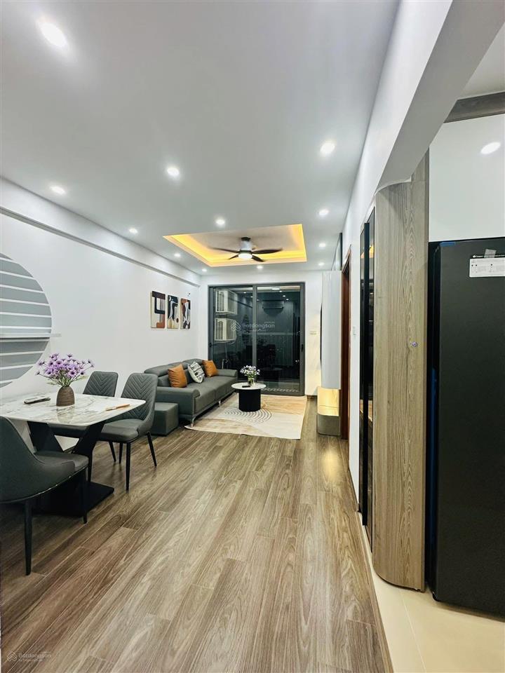 Bán nhanh căn hộ tòa a4 đền lừ view hồ đền lừ siêu thoáng. dt 60m2, 2pn. giá 4.3 tỷ.  0917 208 ***