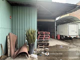 Bán mt lê văn lương, tặng dãy nhà, ngang khủng 30m, sát bệnh viên nhà bè, xây dựng tự do 9 tầng