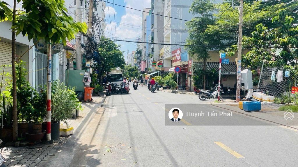Bán gấp mt đường số kế phú mỹ hưng, 5p tới lottemart nguyễn thị thập, hđt 1.2 tỷ/năm, 1 đời chủ