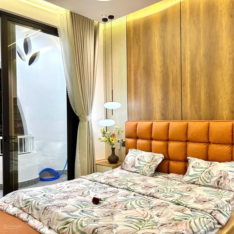 Bán nhà 3 tầng mới xây siêu cấp sau lưng biển nguyễn tất thành, gần trục nguyễn sinh sắc, đà nẵng