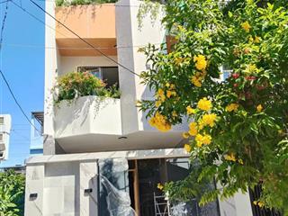 Bán nhà 3 tầng mới xây hiện đại thông trần nam trung và phạm hùng, sát ngã 4, hòa xuân