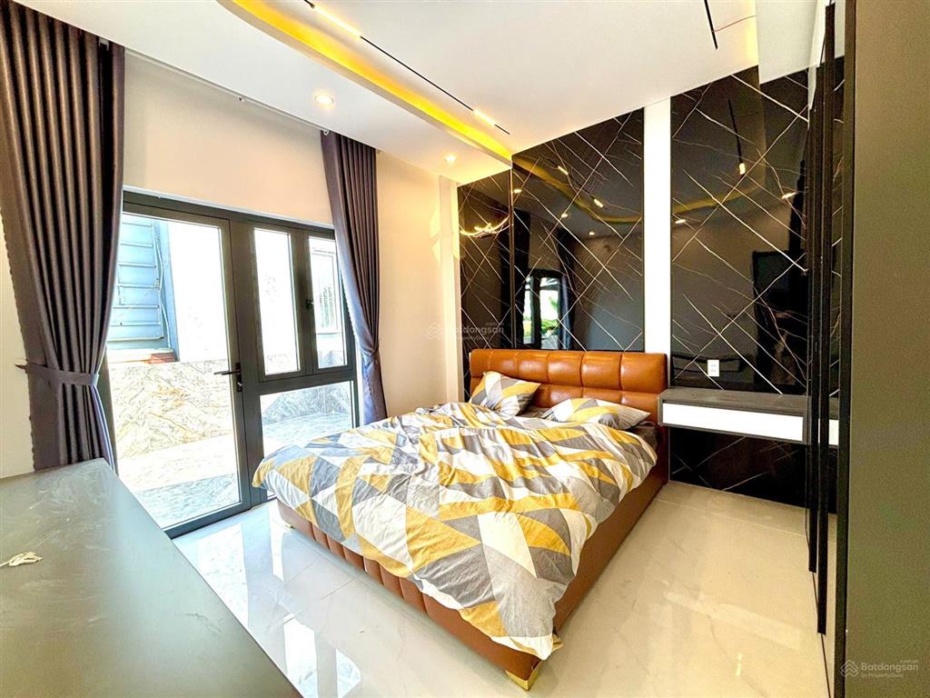 Bán gấp nhà 3 tầng mới xây đường bàu cầu giá cắt lỗ ở hòa xuân, gần ql1a, gần ccxh eco