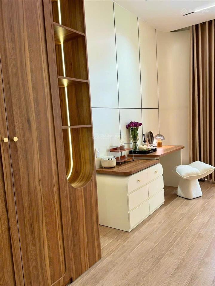 Bán nhà đẹp 3 tầng mới xây xong kiệt ô tô 5m, gần biển nguyễn tất thành, tp đà nẵng