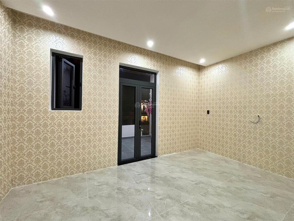 Bán tòa nhà căn hộ mini khu fpt mới xây xong dòng tiền 70tr/tháng gần sông cổ cò siêu thoáng