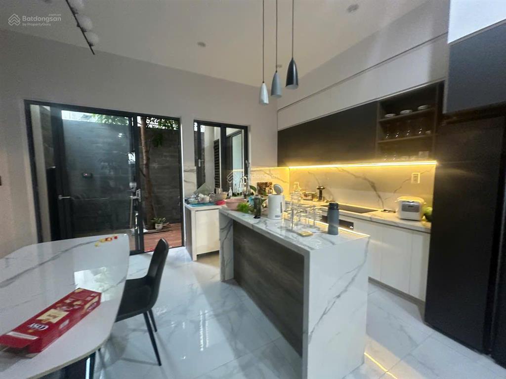 Bán siêu phẩm đắt địa hòa xuân đường lê quảng chí 10.5m con đường sầm uất, kinh doanh tốt