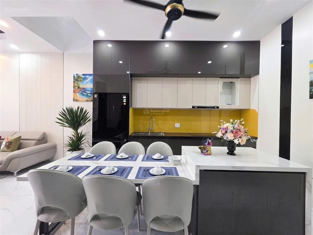 Siêu phẩm mới hiếmđẹprẻ tại khu vip hoà xuân sau lưng nguyễn đình thi dòng tiền thuê 400tr