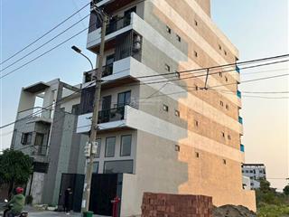 Bán căn hộ bờ quan 3( đầm sen đoạn đẹp nhất) nam hòa xuân  dòng tiền 80tr/tháng